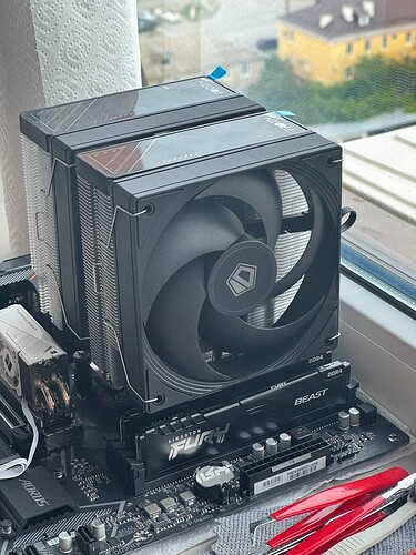 z8pyvrN